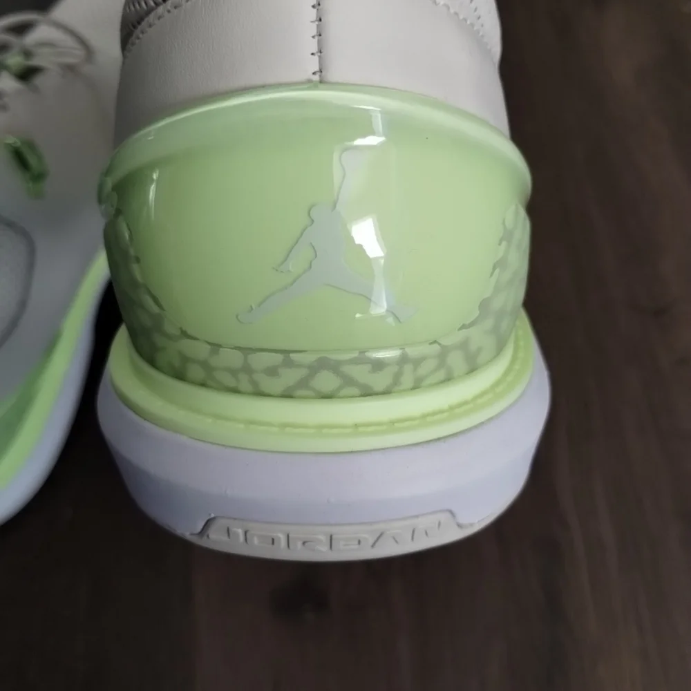 9.5 Or 10.5 Nike Jordan ADG 4 Golf Shoes Cleats Phantom Barely Volt DM0103-003 - Picture 6 of 11